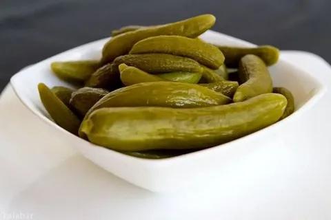 قیمت خرید خیارشور سرکه ای  با فروش عمده